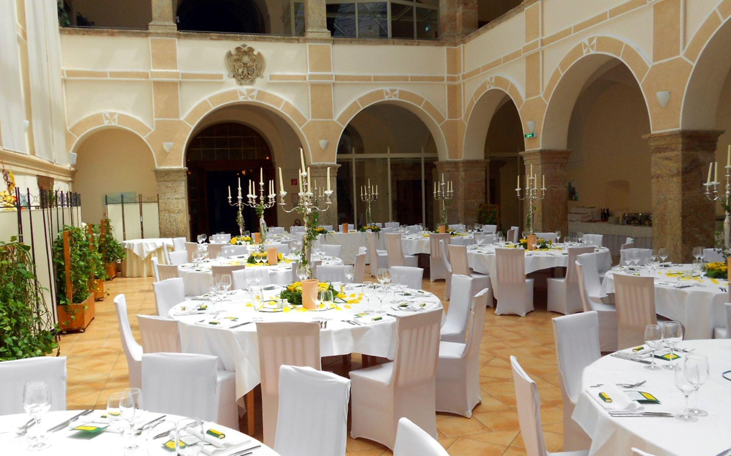 Jufa Hotel Schloss Roethelstein เอ็ดมอนต์ ภายนอก รูปภาพ