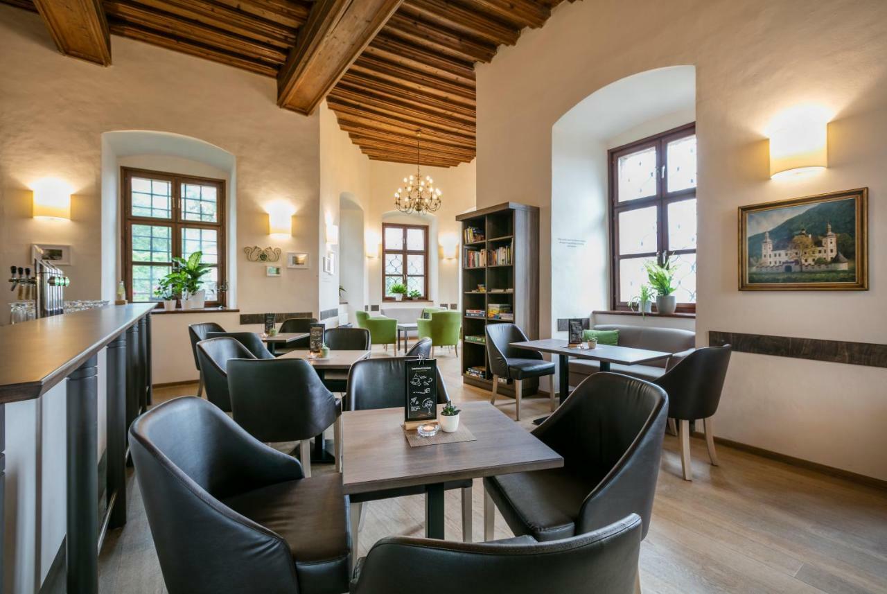 Jufa Hotel Schloss Roethelstein เอ็ดมอนต์ ภายนอก รูปภาพ
